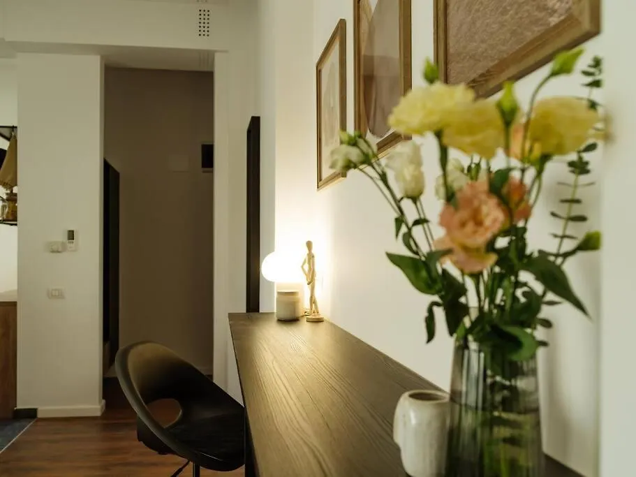 Central 10 Apartment - New Building & Parking Bucharest