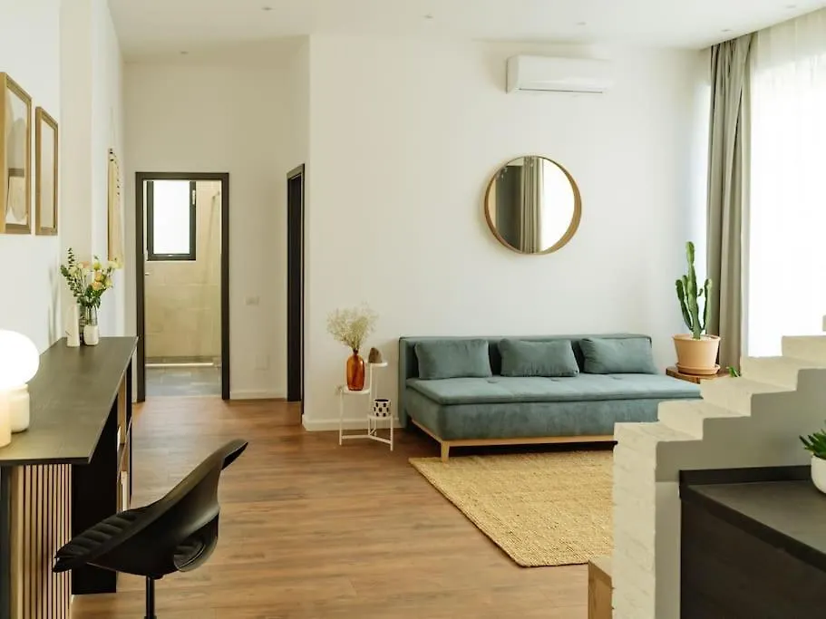 Central 10 Apartment - New Building & Parking Bucharest
