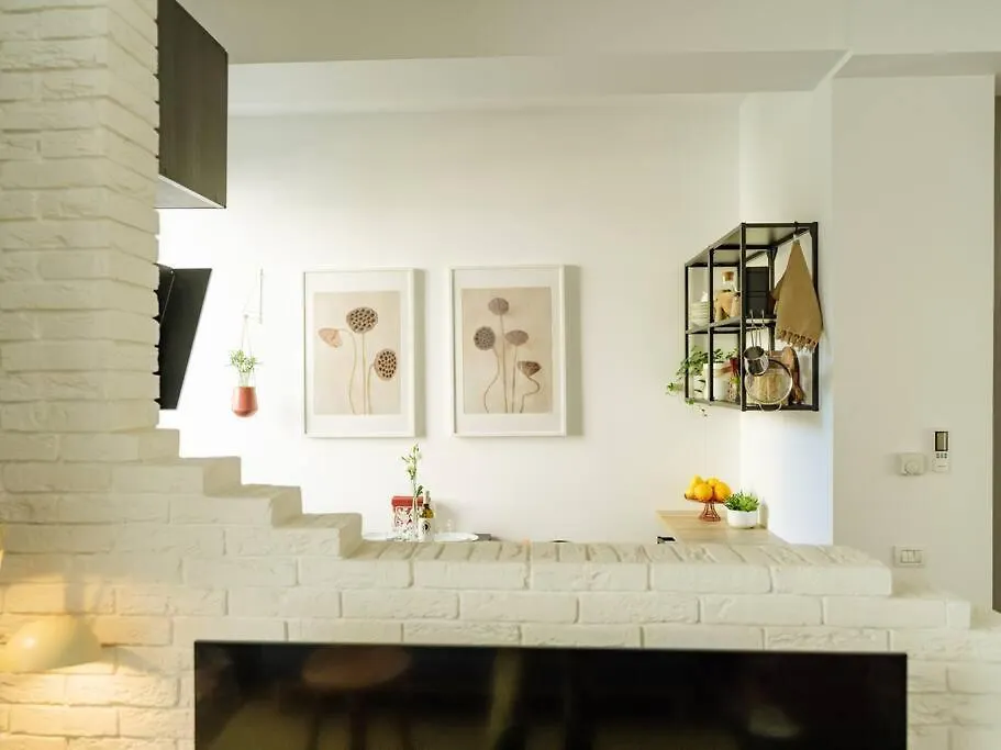 Central 10 Apartment - New Building & Parking Bucarest
