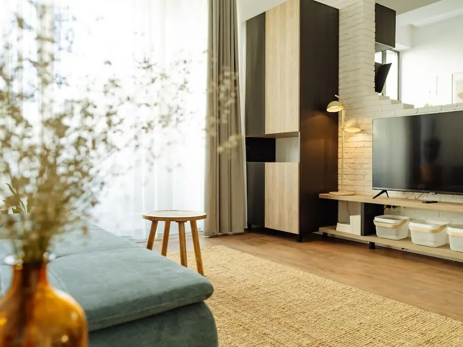 Central 10 Apartment - New Building & Parking Bucarest 0*,