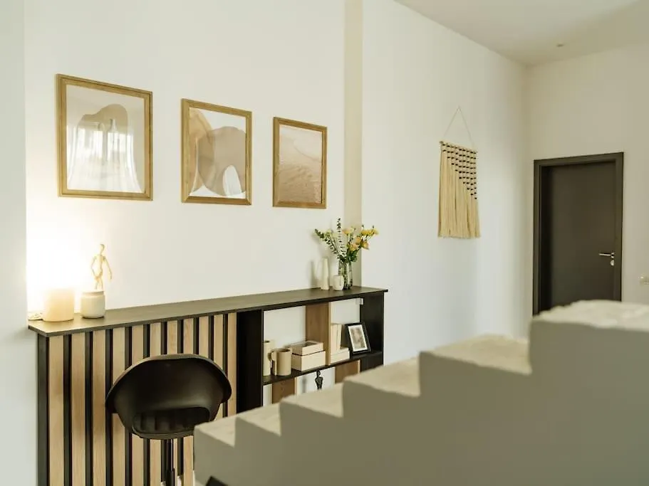 Central 10 Apartment - New Building & Parking Bucarest